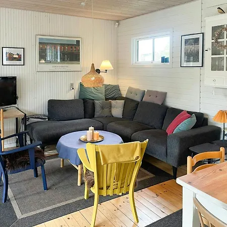 Ferienhaus Modernized Near Tisvildeleje *